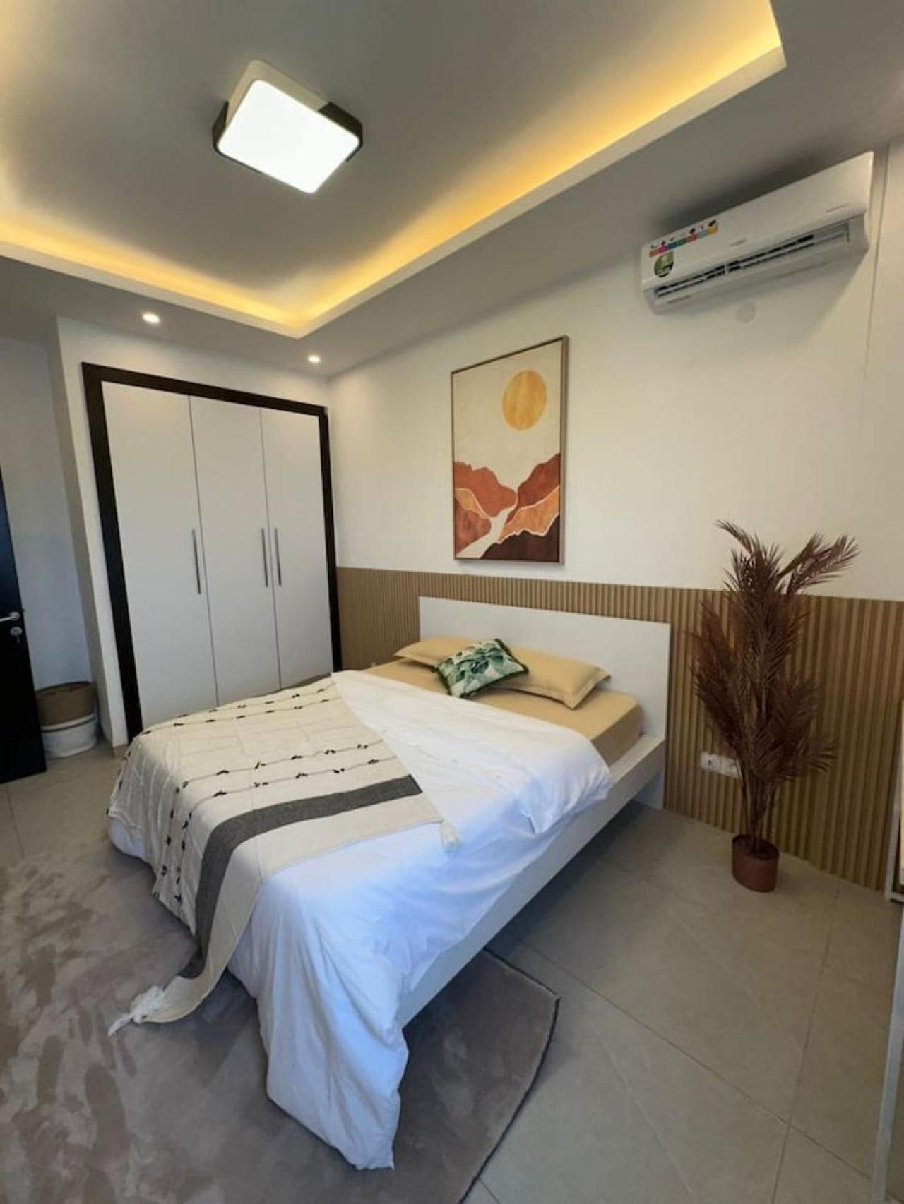 Jolie 4 Pieces Ngor, Vue Appartement Dakar